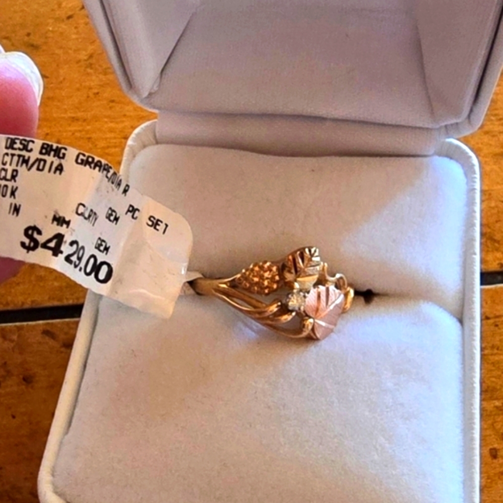 NEW Black Hills Gold 10k with single set diamond ring.